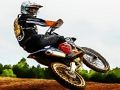 ゲームダートバイクレーシングスタント オンライン