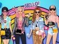 ゲーム女子大生チームの変身 オンライン