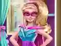 ゲームSuperhero Doll Closetオンライン