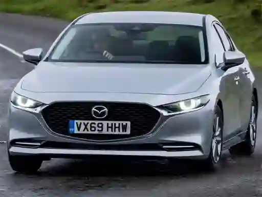 Mazda 3 Sedan — 無料オンラインゲーム