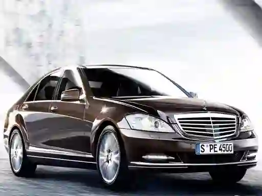 Luxury Sedan Suzzle — 無料オンラインゲーム
