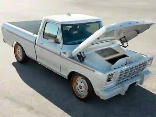 Ford F-100 Eluminator Slide — 無料オンラインゲーム