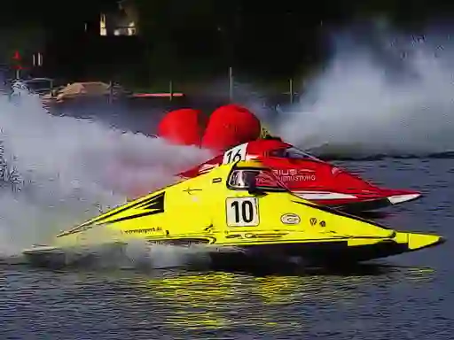 ゲームMotor Racing Boatオンライン
