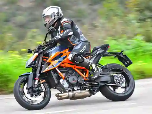 ゲームKTM Super Duke Rオンライン