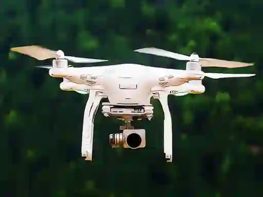 Flying Drone Puzzle — 無料オンラインゲーム