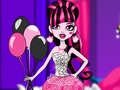 ゲームデリケートなドラキュラのドレスアップオンライン