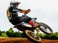 ゲームダートバイクレーシングスタント オンライン